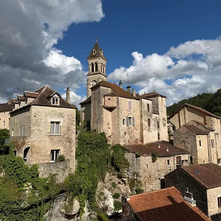 The View Of Nyaraló